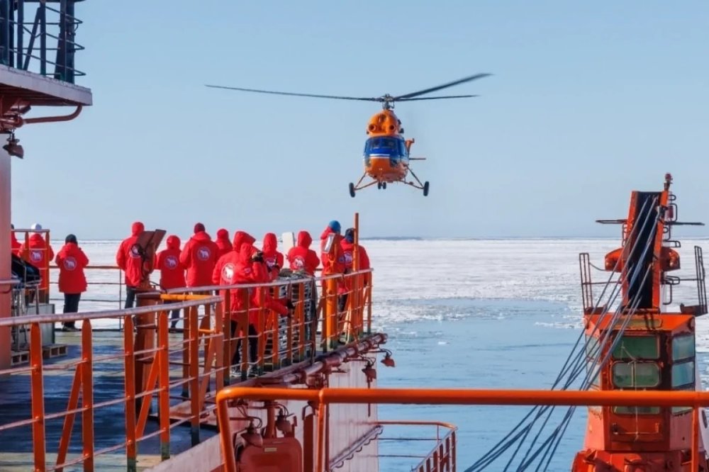 Невидимые гиганты Арктики: учёные обнаружили 20-метровые волны под водой