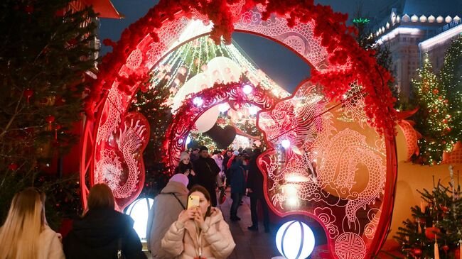 В Москве зажигают фонари: стартовал фестиваль китайского Нового года