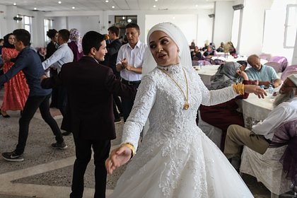 За турецким фасадом: что на самом деле ждет россиянок в браке с мужчинами из Турции