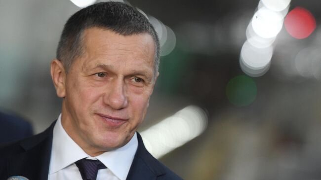 Зачем вице-премьер летит в отпуск на Камчатку? Личный выбор Юрия Трутнева