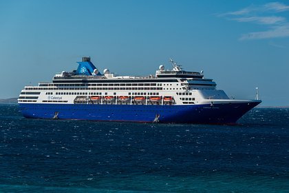 Мама с сыном выбрали корабль: почему россиянка осталась на лайнере, застрявшем в Катаре