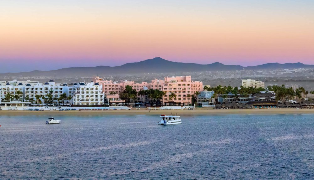 Кабо-Сан-Лукас: 8 идей для незабываемого отпуска с подругами