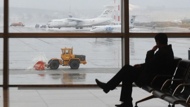 Аэропорты США в хаосе: массовые прогулы сотрудников безопасности парализуют вылеты