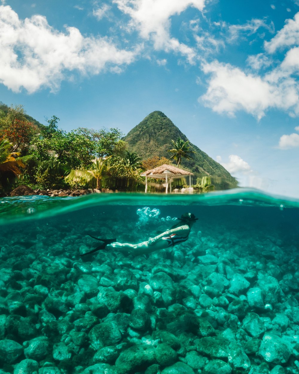 За бортом: 9 отелей, где вас ждут лучшие в мире маски и ласты