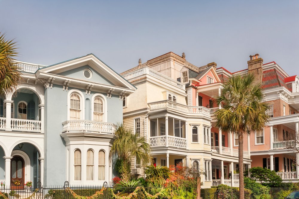 Саванна для девичника: 10 ярких домов, где остановиться с подругами