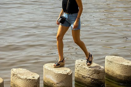 Лето-2026: какие вещи в чемодане выдают в вас туриста десятилетней давности?