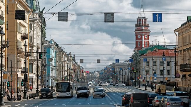 Куда поедут этим летом: Петербург, Москва и неожиданный лидер среди курортов