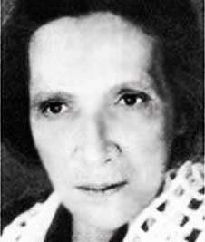 Аделина Адалис