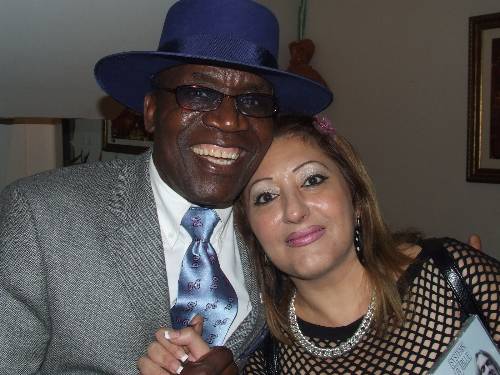 Африк Симон