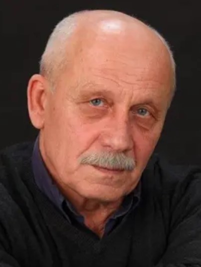 Александр Сухинин