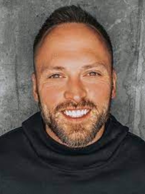 Алексей Столяров