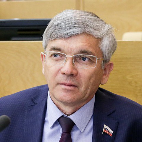 Александр Петров