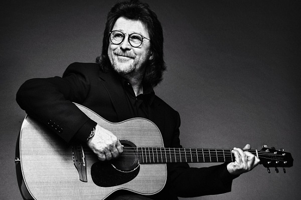 Александр Кутиков