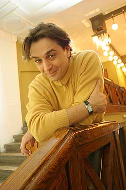 Александр Лазарев