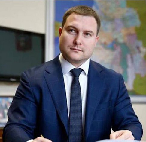 Александр Нестеренко