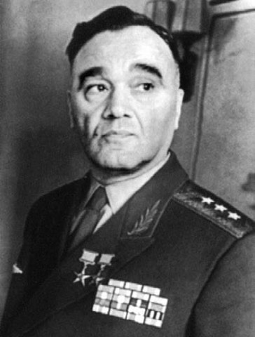 Александр Яковлев