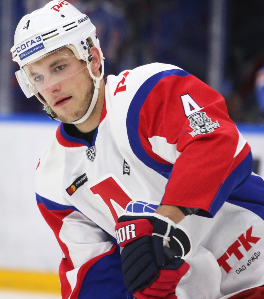 Александр Елесин