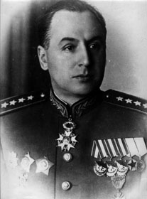 Александр Антонов