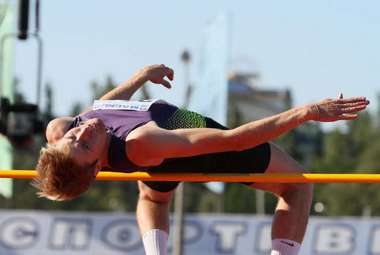 Александр Шустов