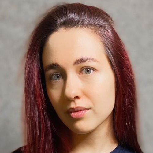 Александра Колесниченко