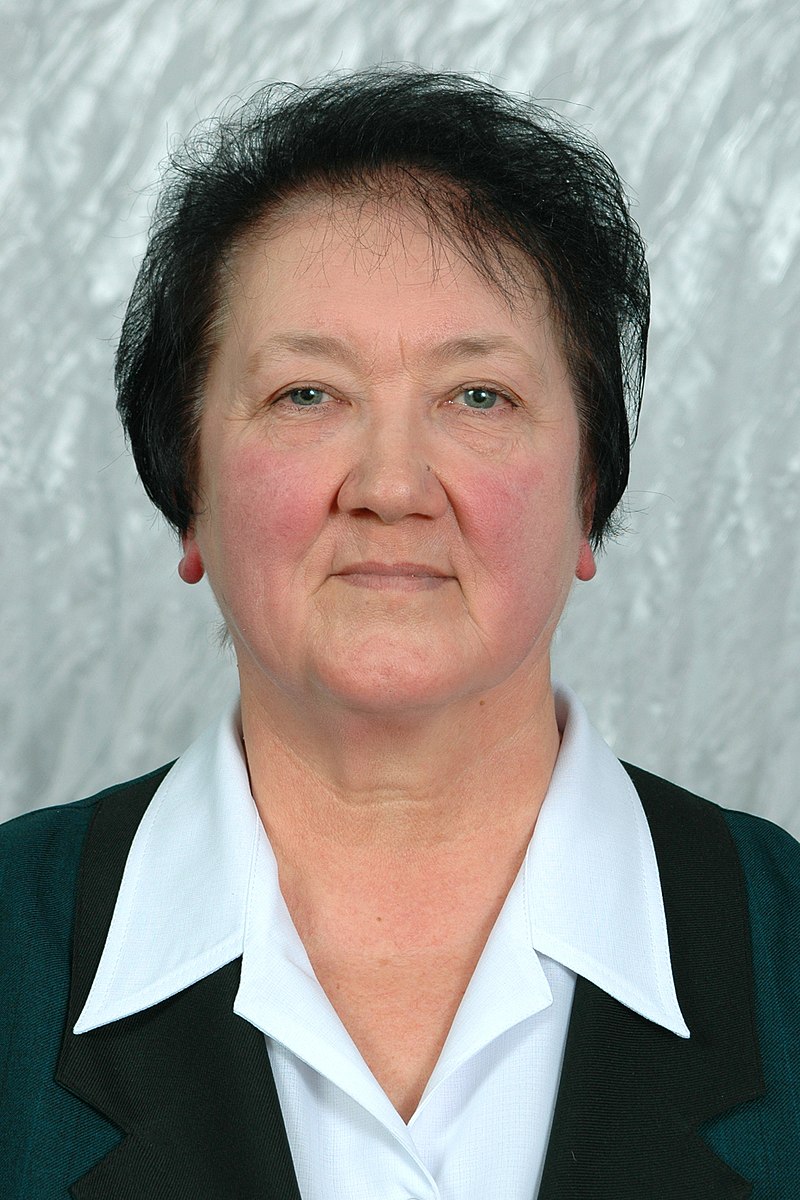 Александра Веселова