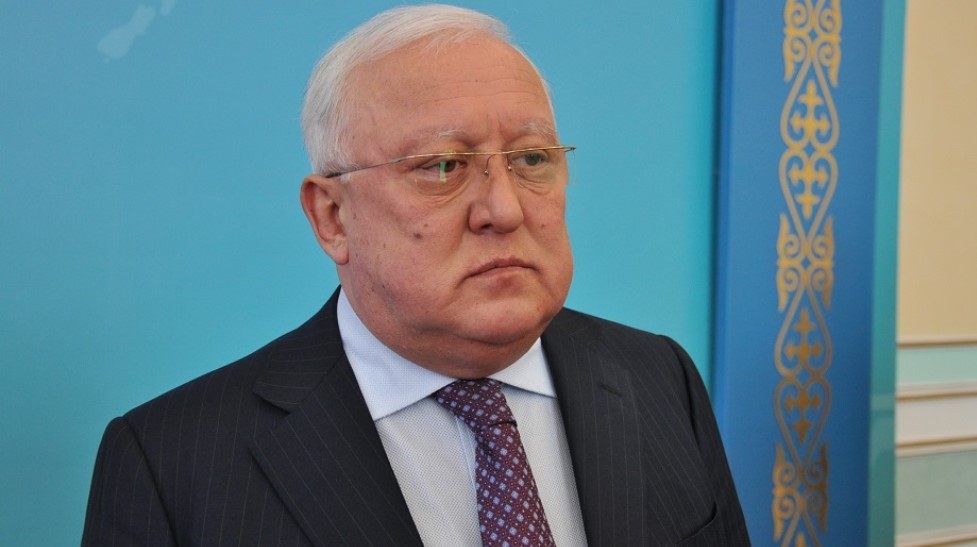 Алмаз Хамзаев