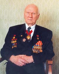 Анатолий Савин