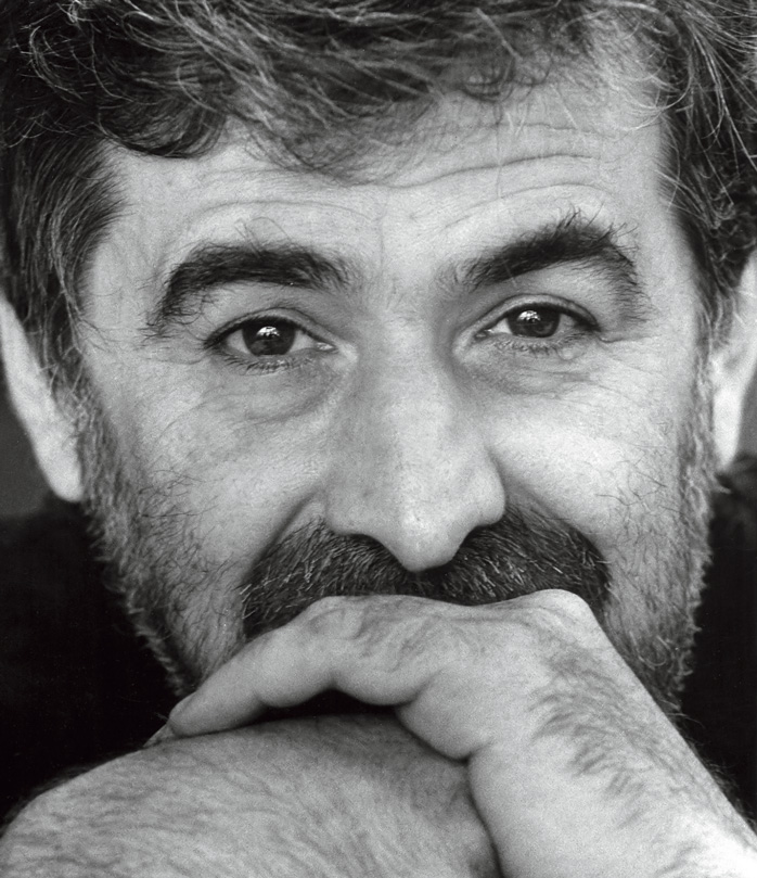 Анатолий Волков