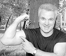 Анатолий Котенев