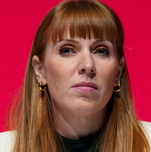 Анджела Рэйнер