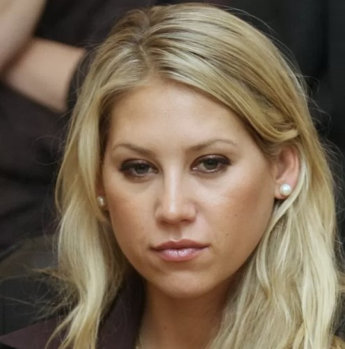 Анна Курникова