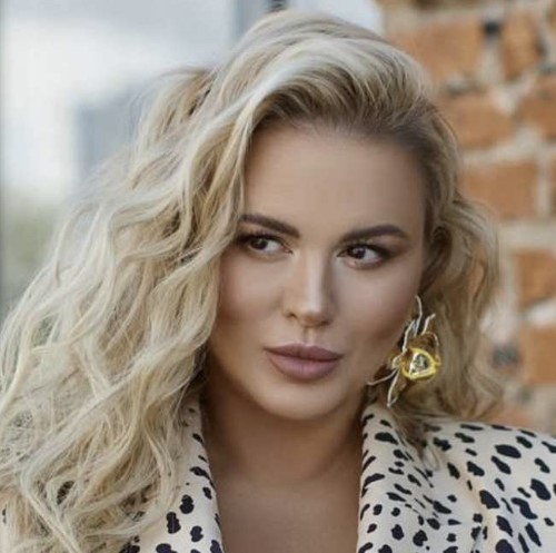 Анна Семенович