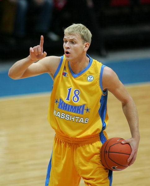 Антон Понкрашов