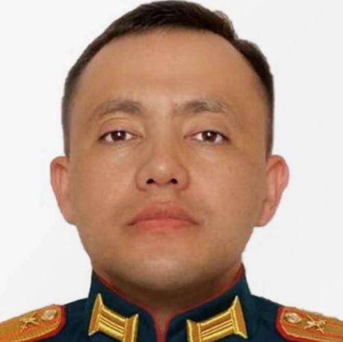 Азатбек Омурбеков