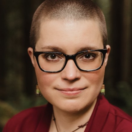 Бекки Чамберс