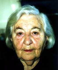 Белла Дижур