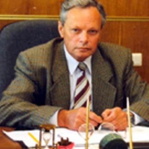 Борис Кучер