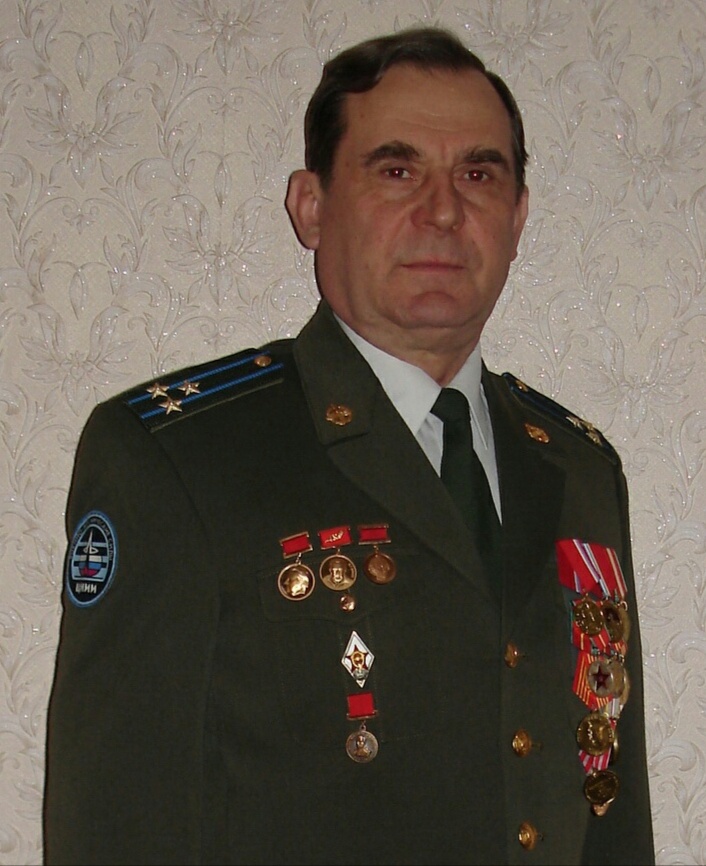 Борис Родионов