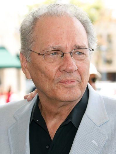 Бретт Хэлси