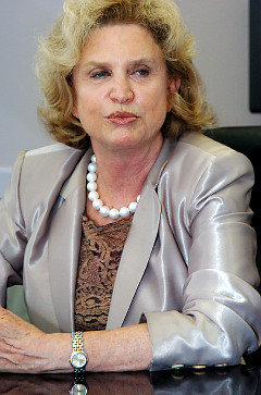 Кэролин Мэлоуни