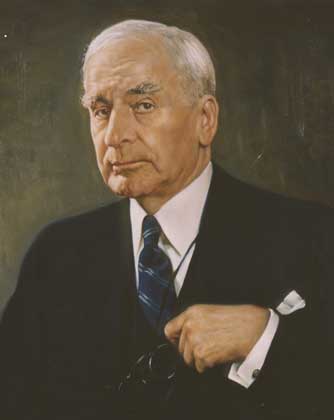 Корделл Халл