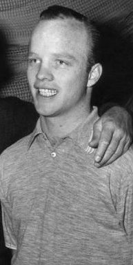 Дэннис Кросби