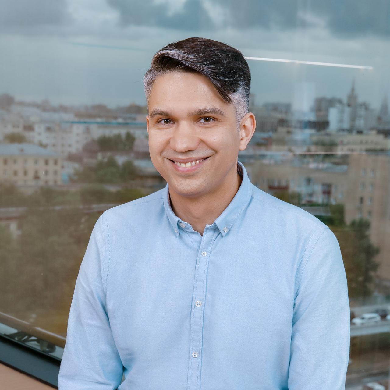 Дмитрий Гарин