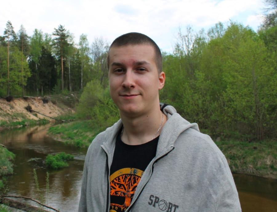 Дмитрий Лагутин