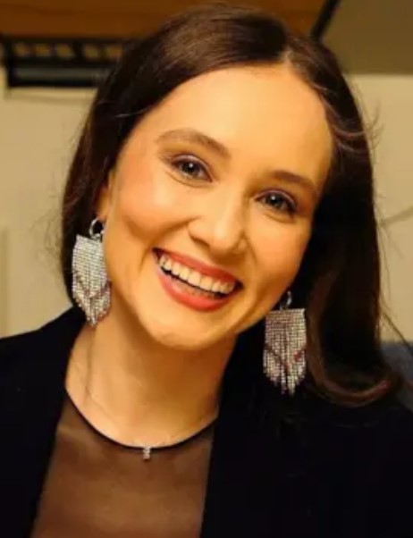 Елена Степанян