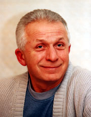 Евгений Паперный