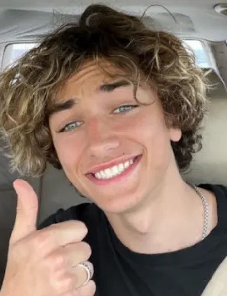 Гавин Касаленьо