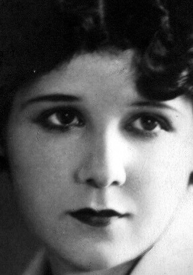 Глэдис Хьюлитт