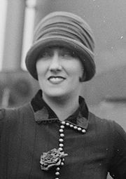 Глория Свенсон