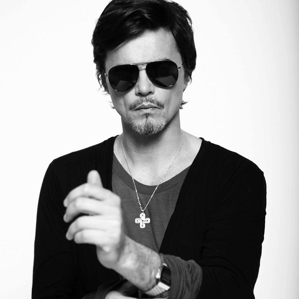 Игорь Григорьев